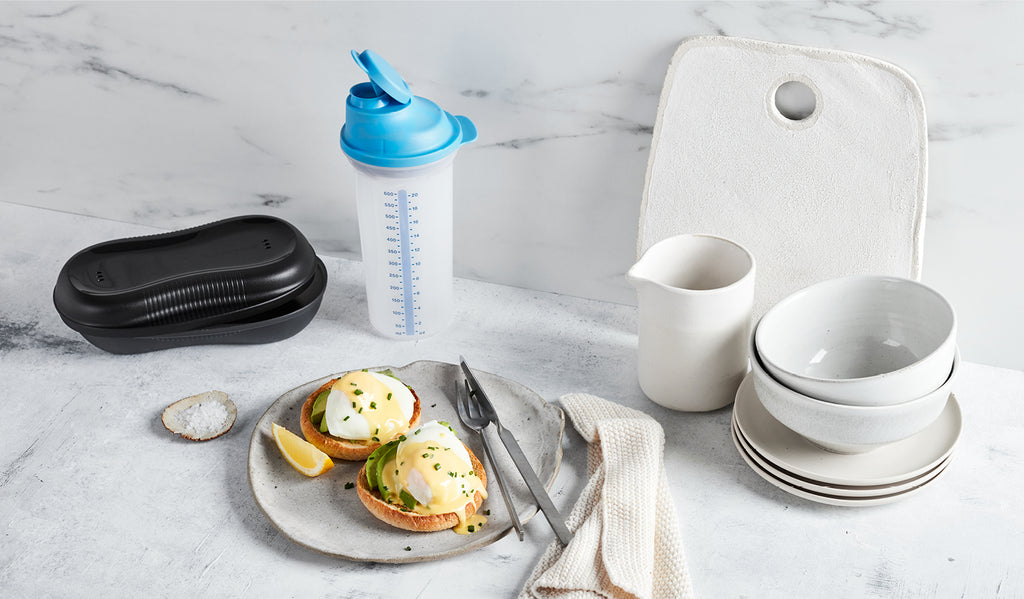 Easy Eggs Benedict Recipe with Poached Eggs